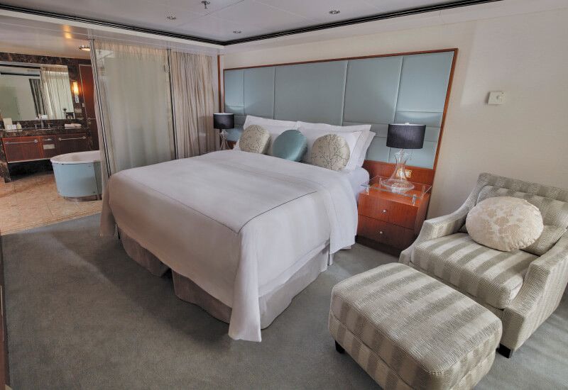 Suite MASTER du bateau de croisière Seven Seas Mariner Voyager