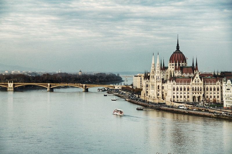 Le Danube et ses affluents berges